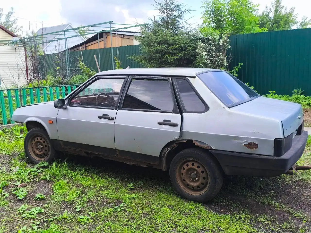 21099 2001 года - Легковые автомобили (Авто) в Неизвестно