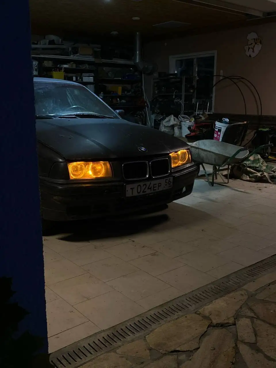 BMW 3 (E36) 2.5 TD 1992 - BMW 3 серии (Авто) в Неизвестно