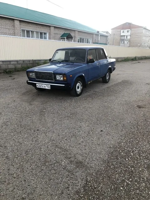 Ваз 2107 2003 год - Авто в Неизвестно
