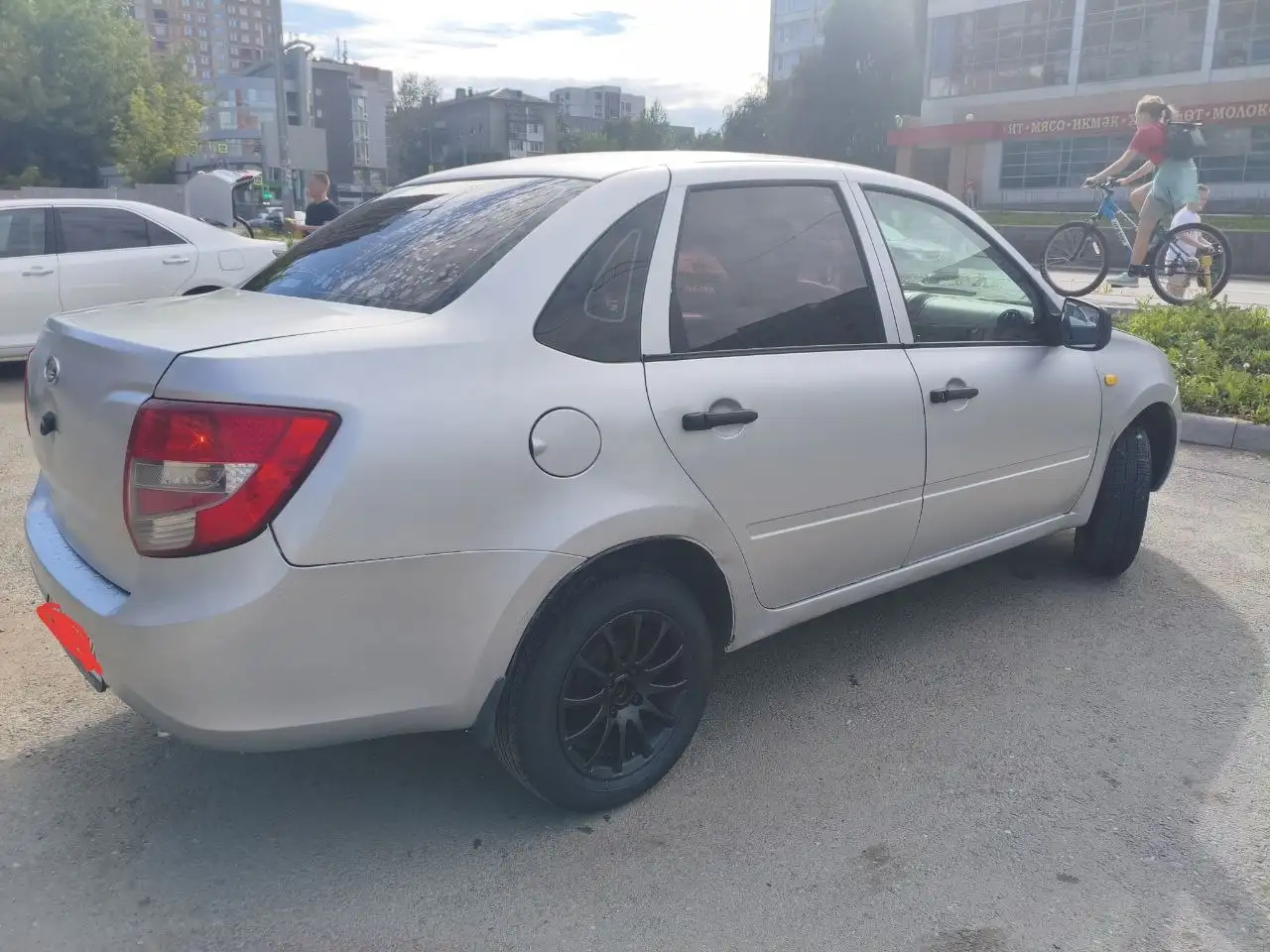 Продам Ладу Гранту 2013 - Легковые автомобили (Авто) в Неизвестно