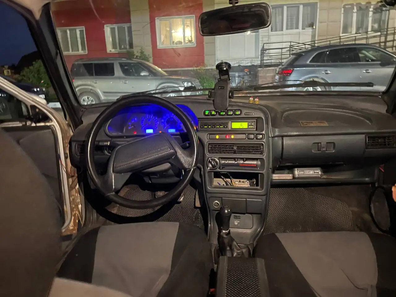 Ваз-2114 2011 - Легковые автомобили (Авто) в Неизвестно