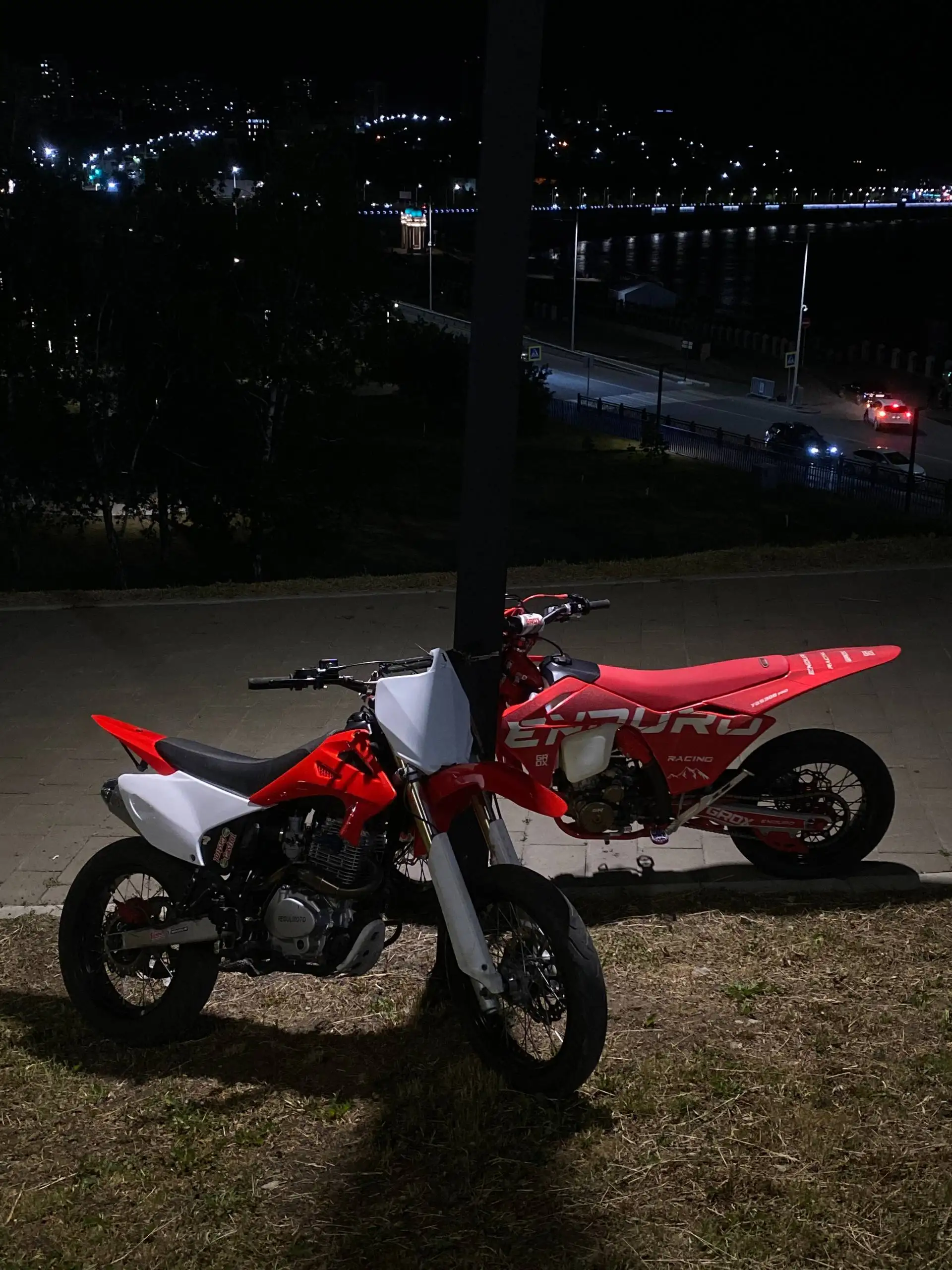 Мотоцикл Suzuki DR 650 - Мотоциклы (Авто) в Неизвестно
