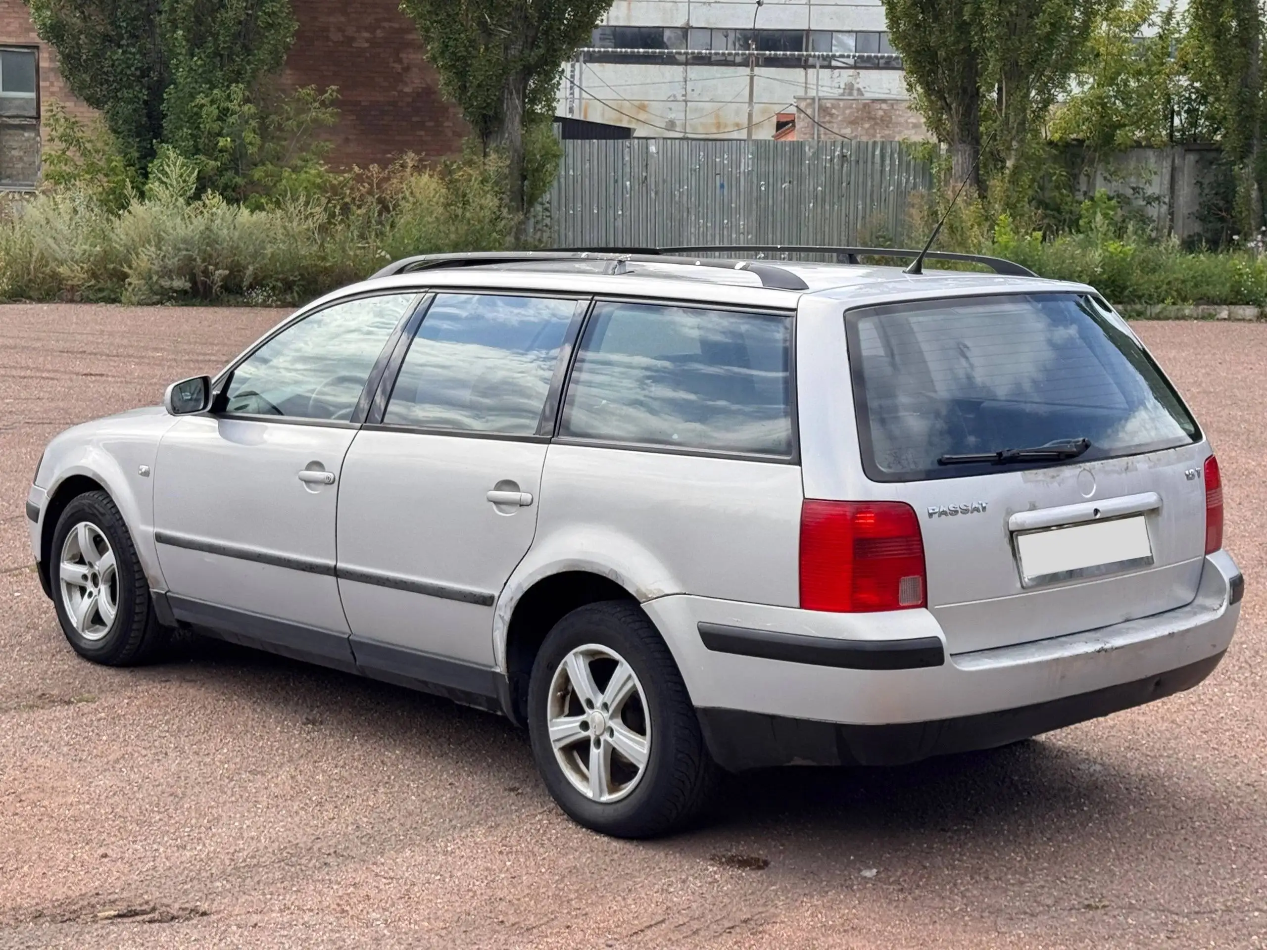 Volkswagen Passat B5 1998 - Авто в Стерлитамак