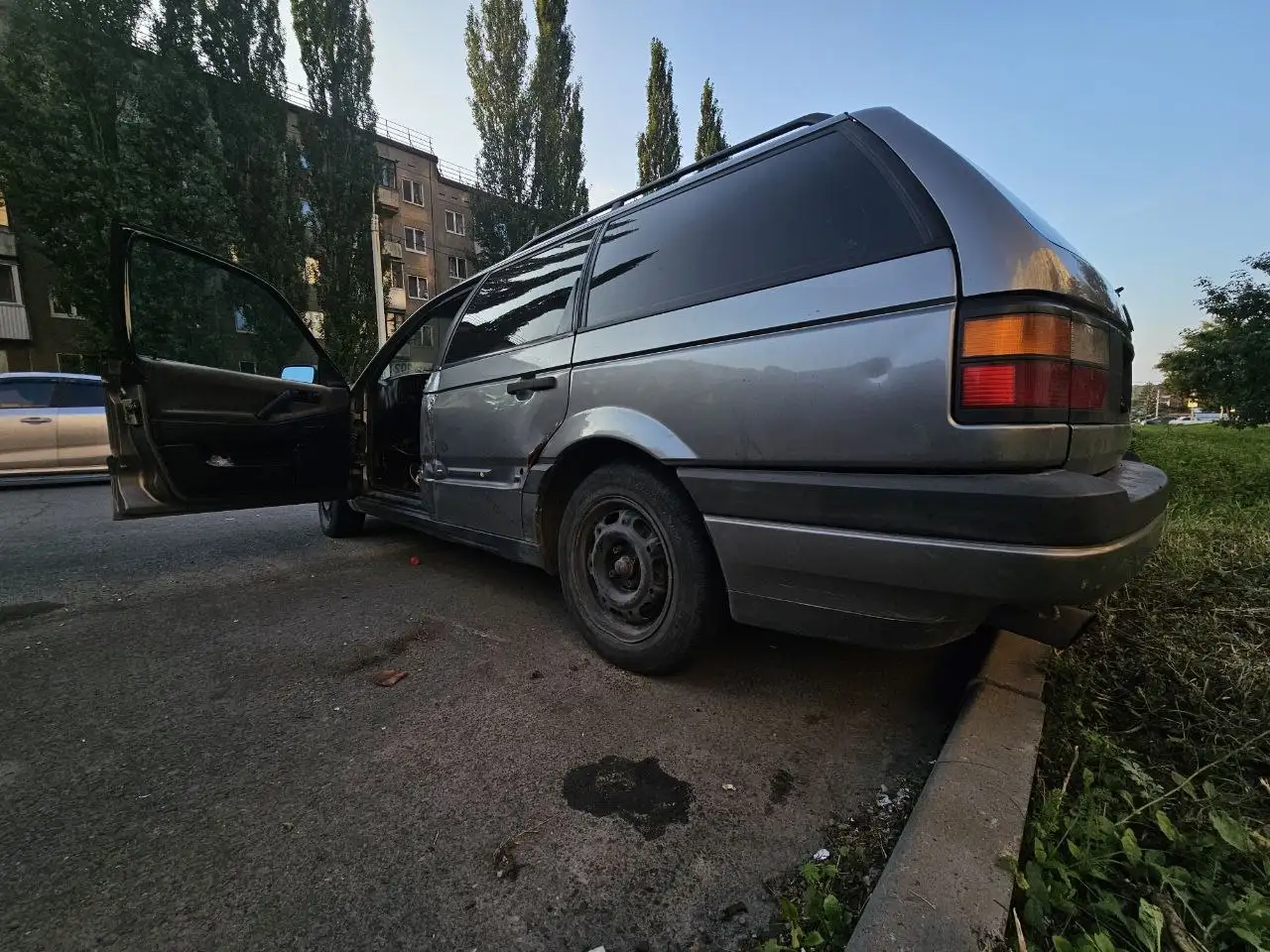 Volkswagen Passat B3 1991 - Легковые автомобили (Авто) в Неизвестно