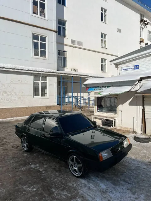 Продажа 2002 года на музыке и красивых 17 колесах - частное объявление в Октябрьский