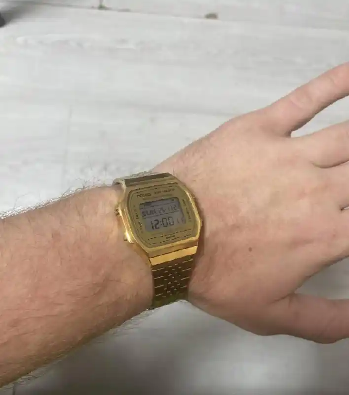 Продам часы Casio ABL-100WE