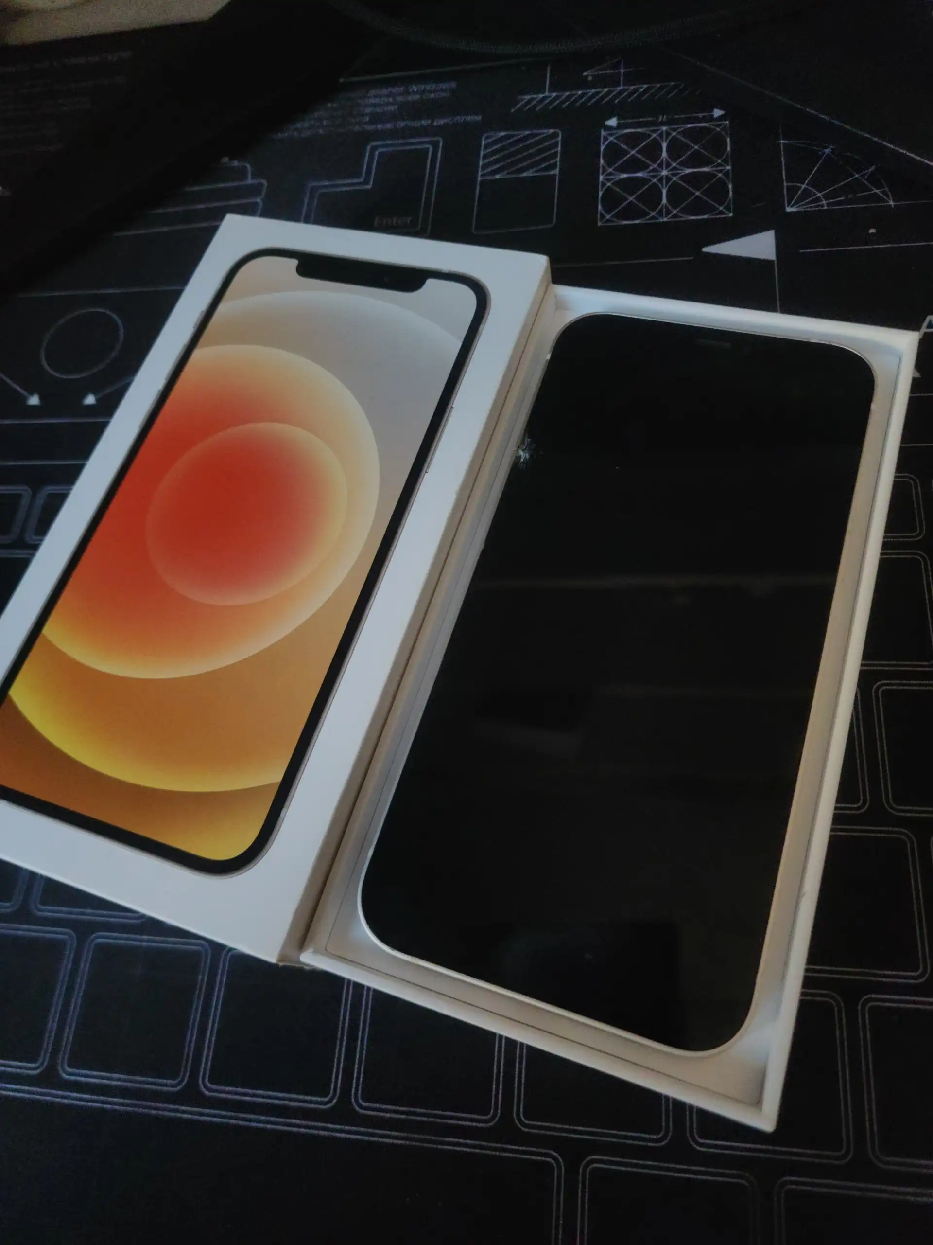 Продам iPhone 12 128гб