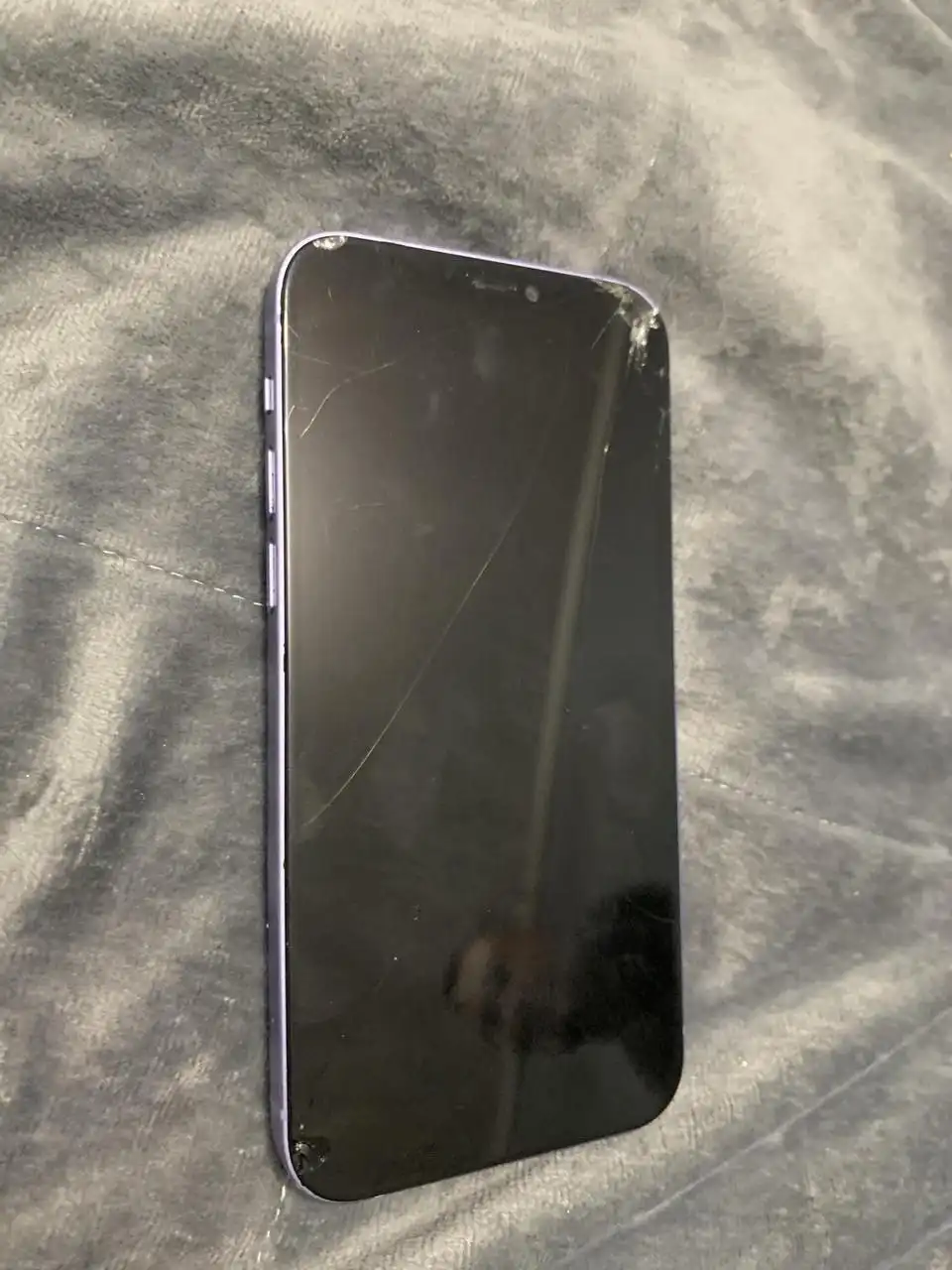 Продажа iPhone 12 128 ГБ фиолетовый