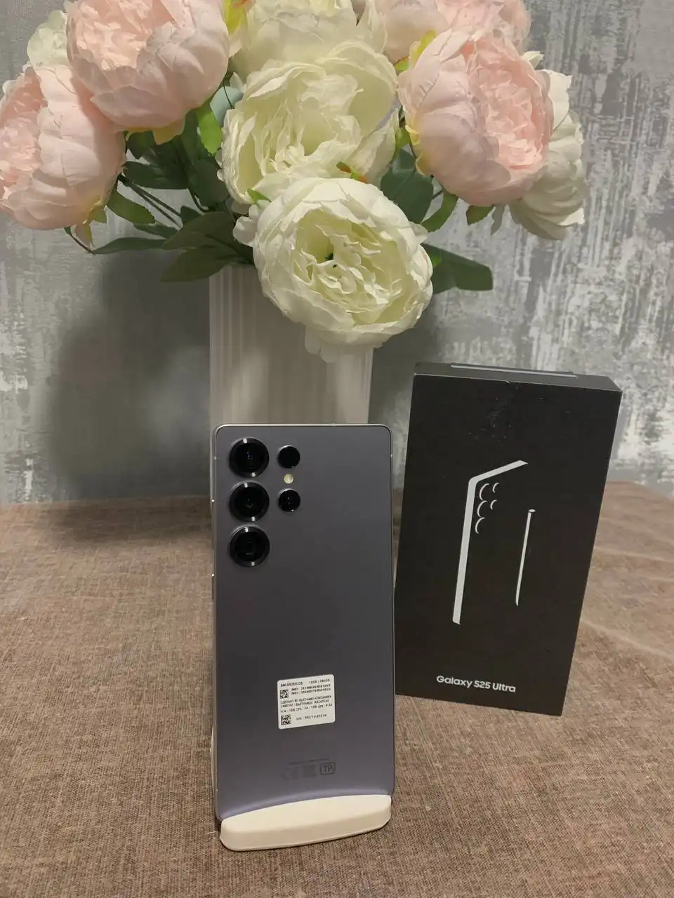 Samsung S25 Ultra 12/256gb новый