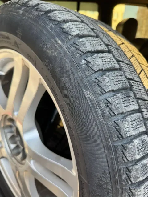 Продажа дисков с резиной 225/55 R17 - частное объявление в Владивосток