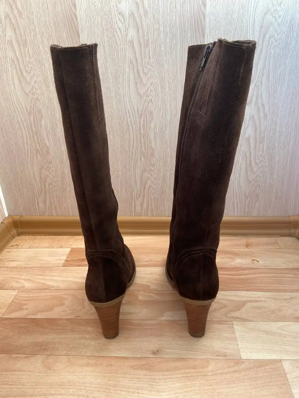 Зимние сапоги Conni