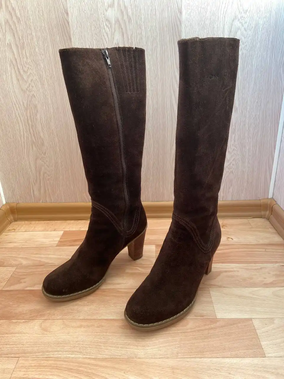 Зимние сапоги Conni