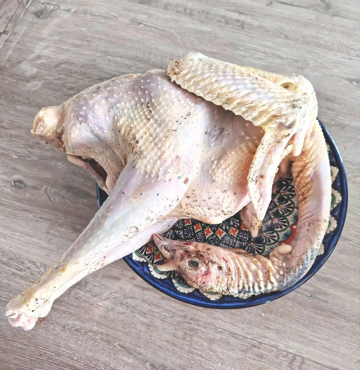 Продам тушку молодой домашней индюшки