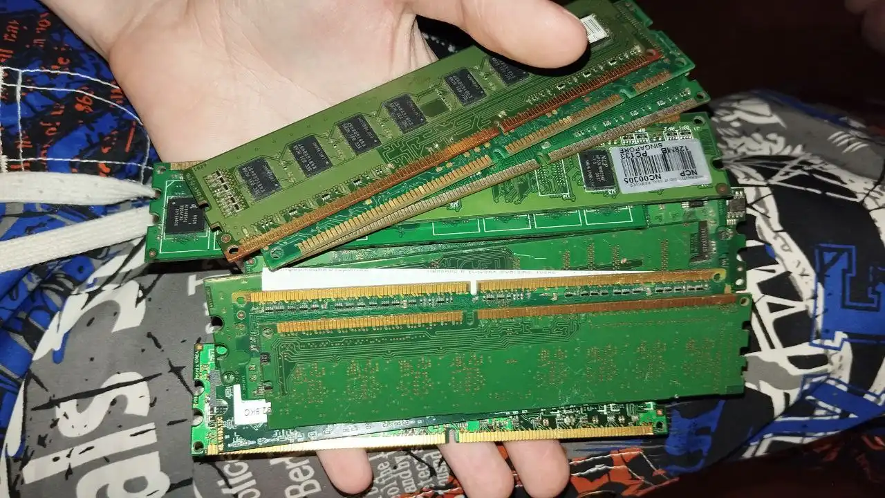 Отдам все за 500 рублей