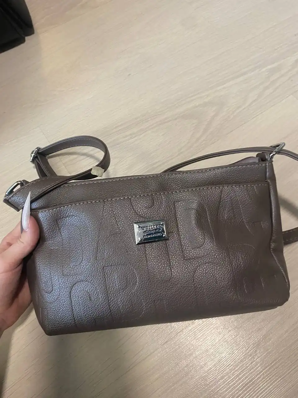 Продажа сумок и сумок-рюкзаков - Барахолка в Владивосток