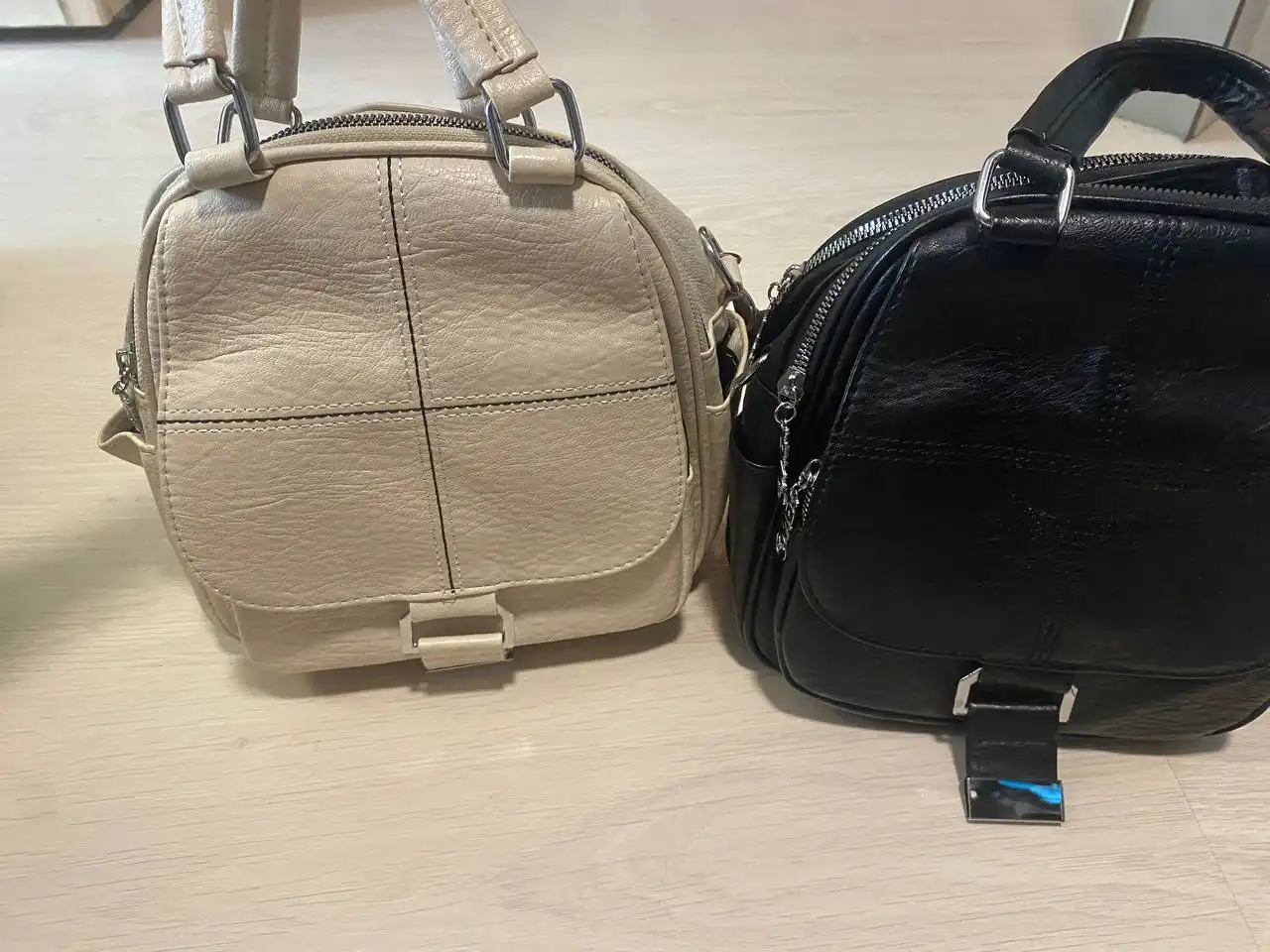 Продажа сумок и сумок-рюкзаков - Барахолка в Владивосток