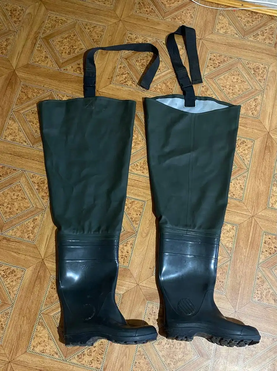 Сапоги для рыбалки 45 размер - Рыбалка (Барахолка) в Владивосток