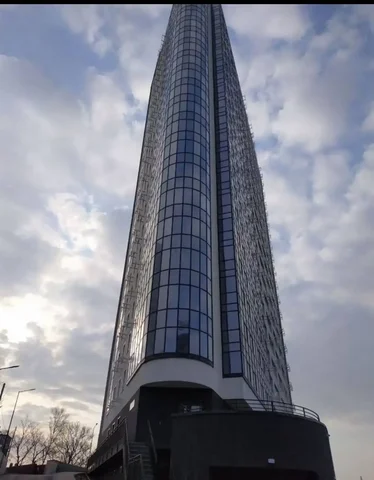 Студия в ЖК «Театральный» в аренду на 2-4 месяца - Недвижимость в Владивосток