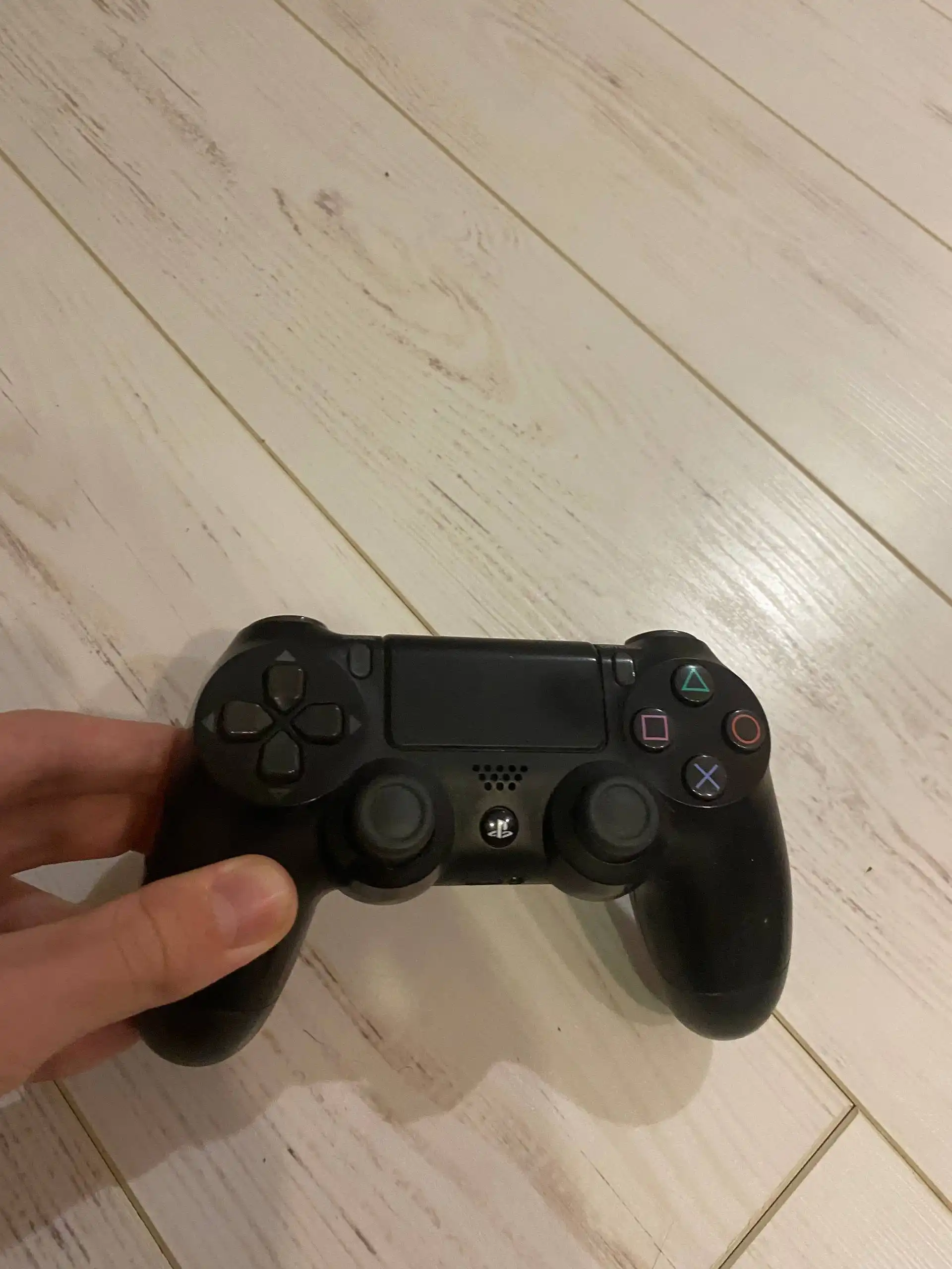 Продам PlayStation 4 с играми - Игровые приставки (Электроника) в Владивосток