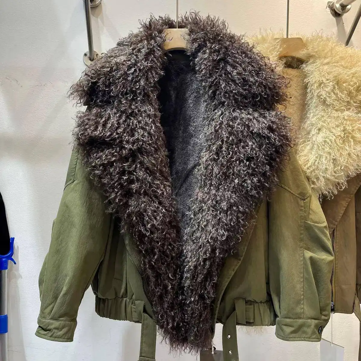 Парка Корея Cosmic - Верхняя одежда (Одежда) в Владивосток