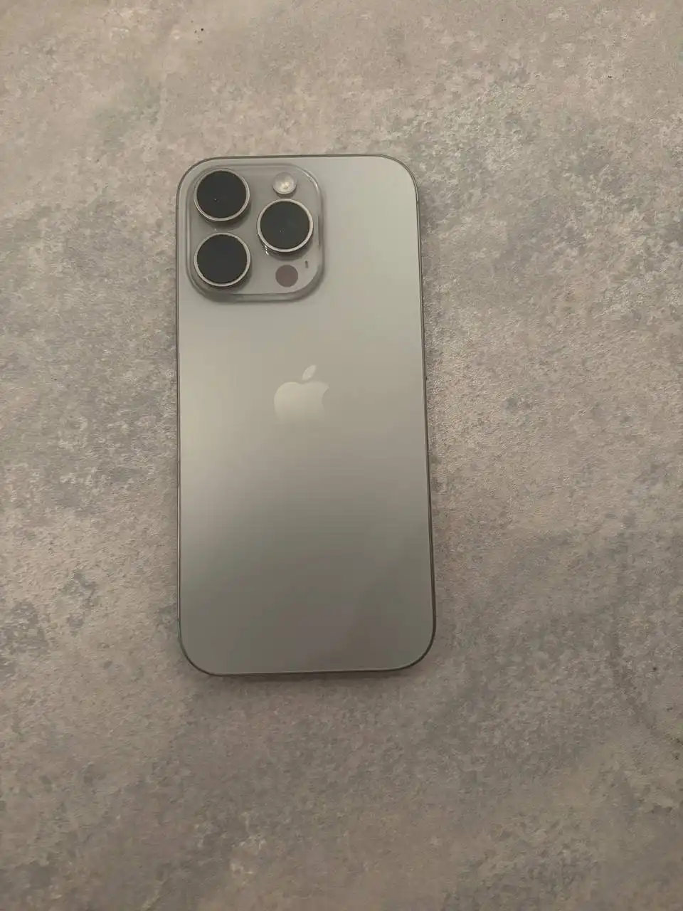 Продажа iPhone 16 Pro 256 ГБ серый - Смартфоны (Электроника) в Владивосток