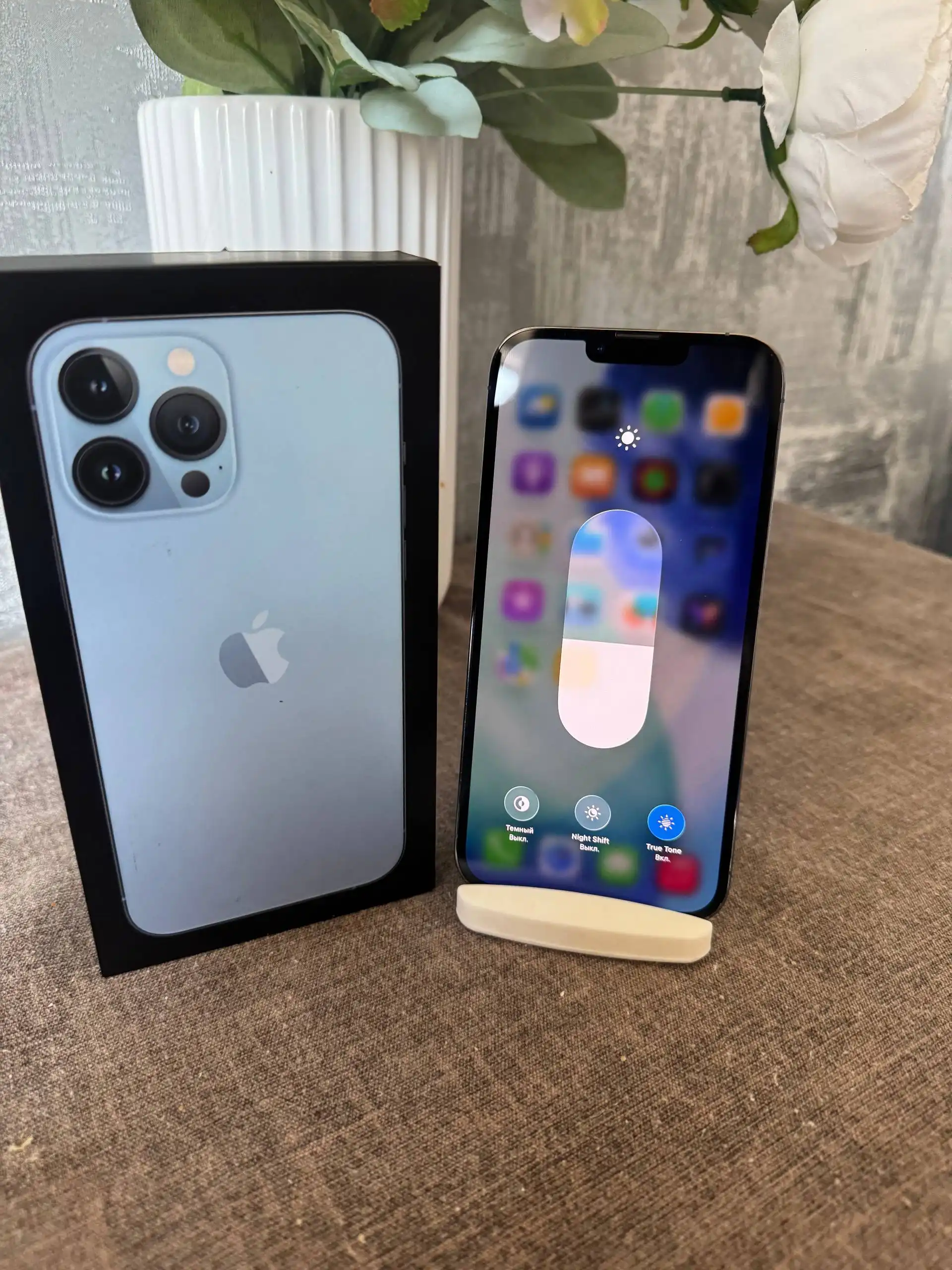 iPhone 13 Pro Max 256GB в идеальном состоянии - Смартфоны (Электроника) в Владивосток