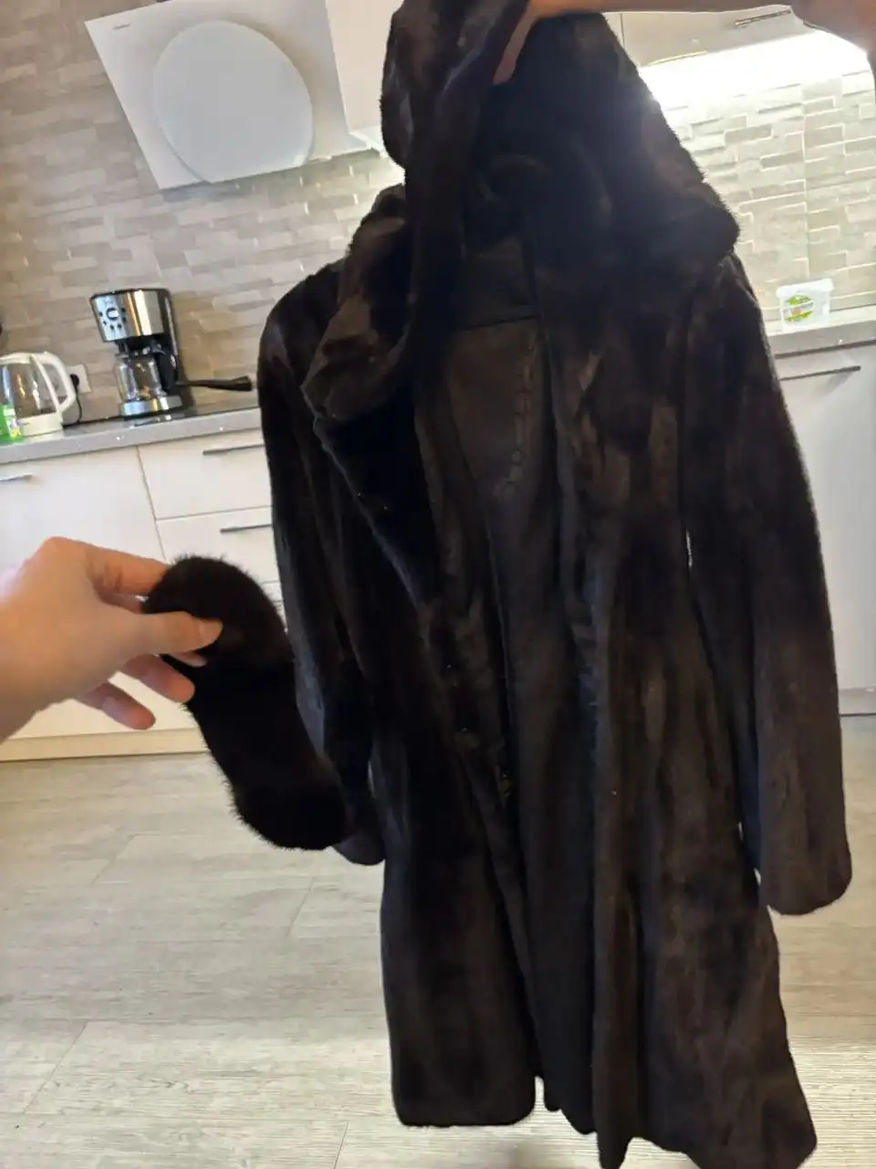 Продам шубу цельная норка размер 42-44 - Верхняя одежда (Одежда) в Владивосток
