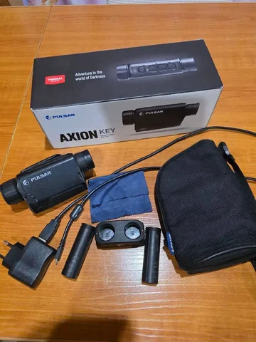 Продам тепловизор Pulsar axion xm30 - Аксессуары для телефонов в Владивосток