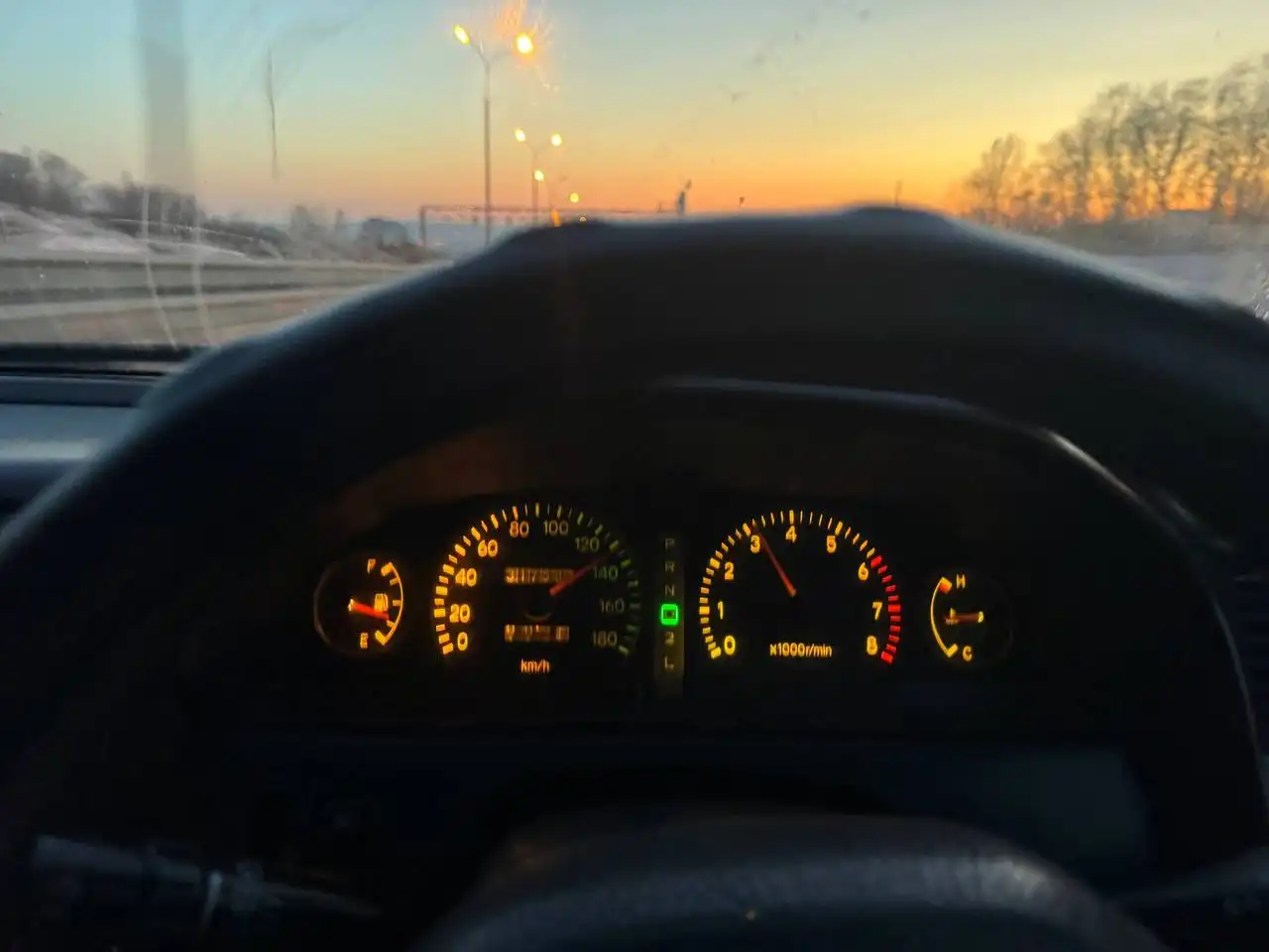 Продажа автомобиля на ходу - Легковые автомобили (Авто) в Владивосток