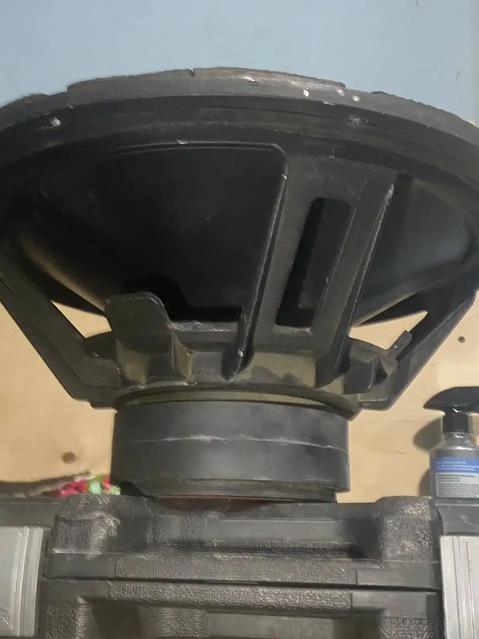 Продажа автозвука: сабвуфер, усилитель, магнитола, шины - Автозвук (Авто) в Владивосток