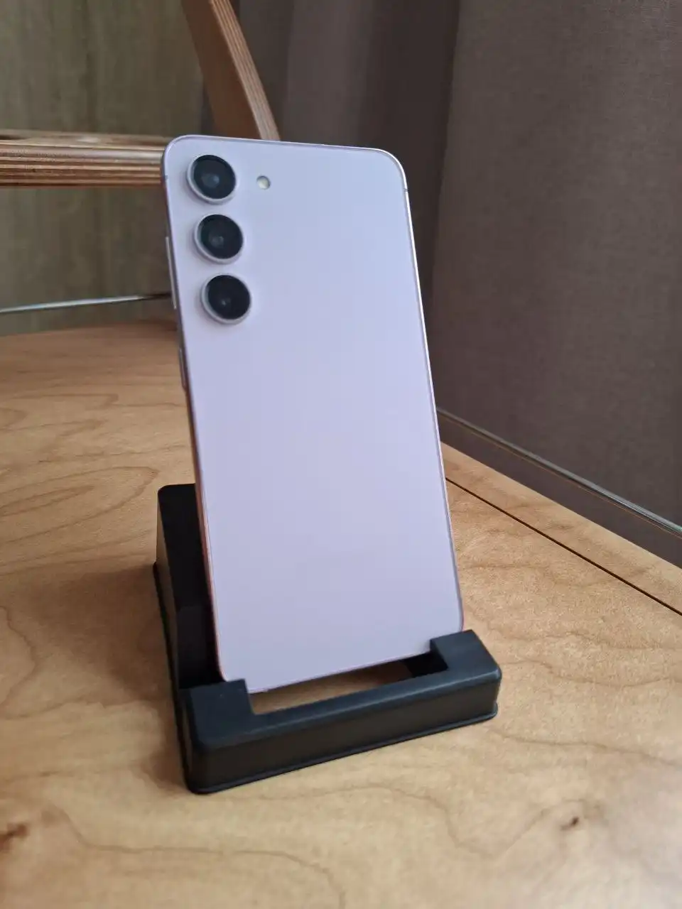 Продам Samsung Galaxy S23 128 гб б/у - Смартфоны (Электроника) в Владивосток