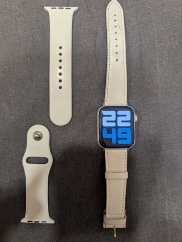 Продам Apple Watch SE с АКБ 80% - Планшеты в Владивосток