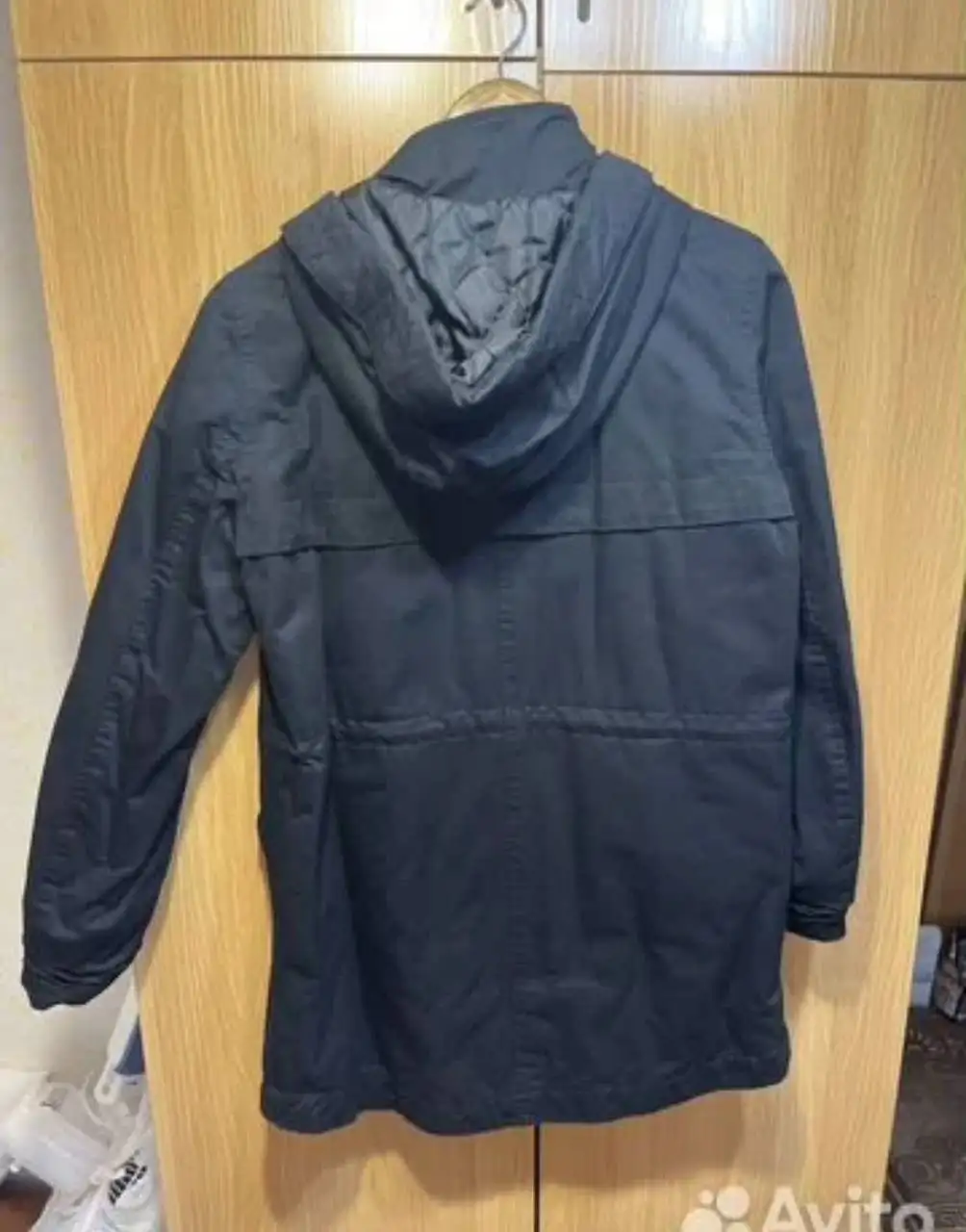 Продам весеннюю тканевую куртку-парку H&M черного цвета - Верхняя одежда (Одежда) в Владивосток