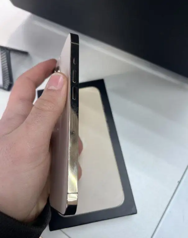 Продам iPhone 13 Pro - Смартфоны (Электроника) в Владивосток