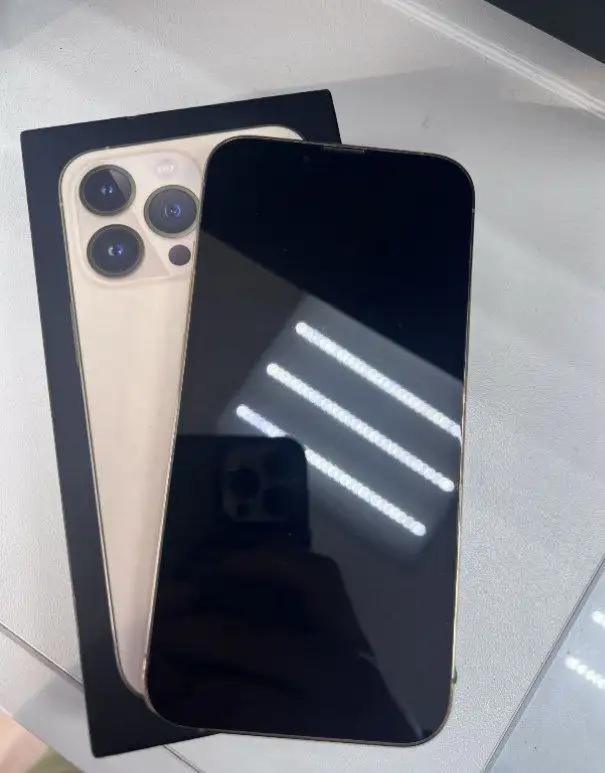 Продам iPhone 13 Pro - Смартфоны (Электроника) в Владивосток
