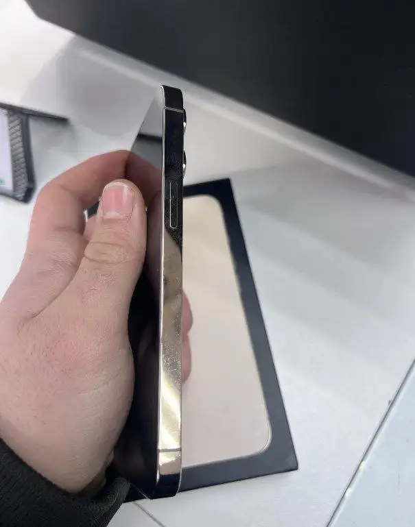 Продам iPhone 13 Pro - Смартфоны (Электроника) в Владивосток