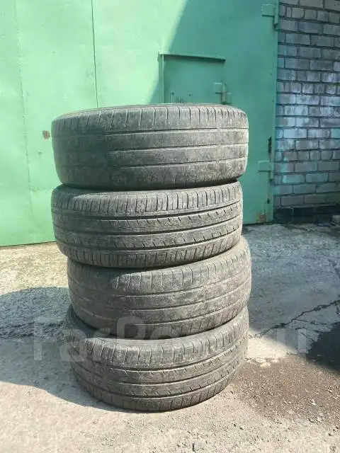 Продажа летних шин Yokohama BluEarth ES32 215/55/17 - Шины и диски (Запчасти) в Владивосток