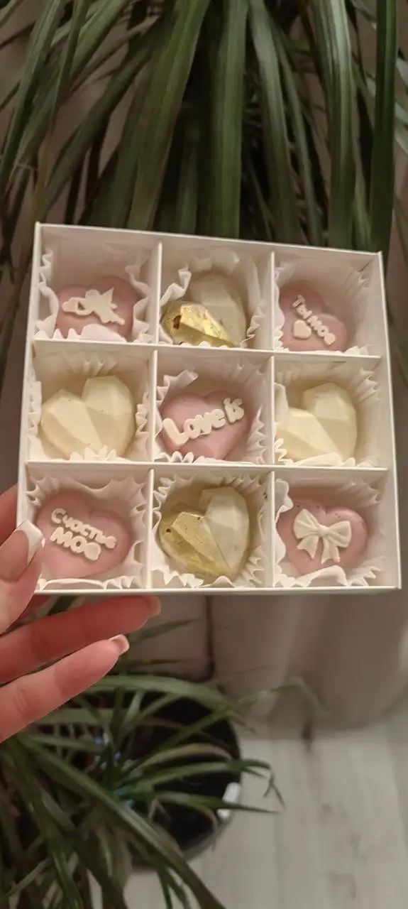 Набор конфет ручной работы ко Дню Влюбленных - Сладости/Конфеты (Барахолка) в Владивосток