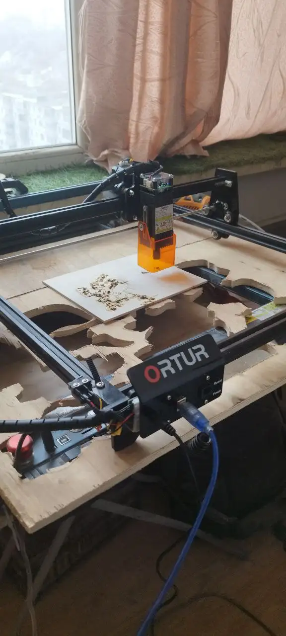 Продам лазерный диодный станок с ЧПУ ORTUR Master 5.5w - Оборудование (Барахолка) в Владивосток