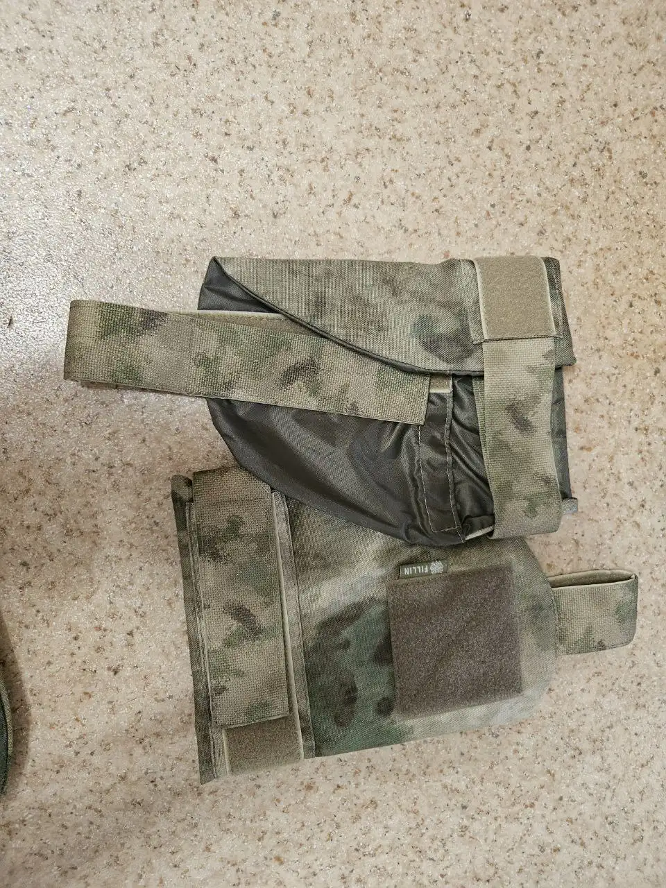 Продам напашник с кевларом и защиту плеч - Барахолка в Владивосток