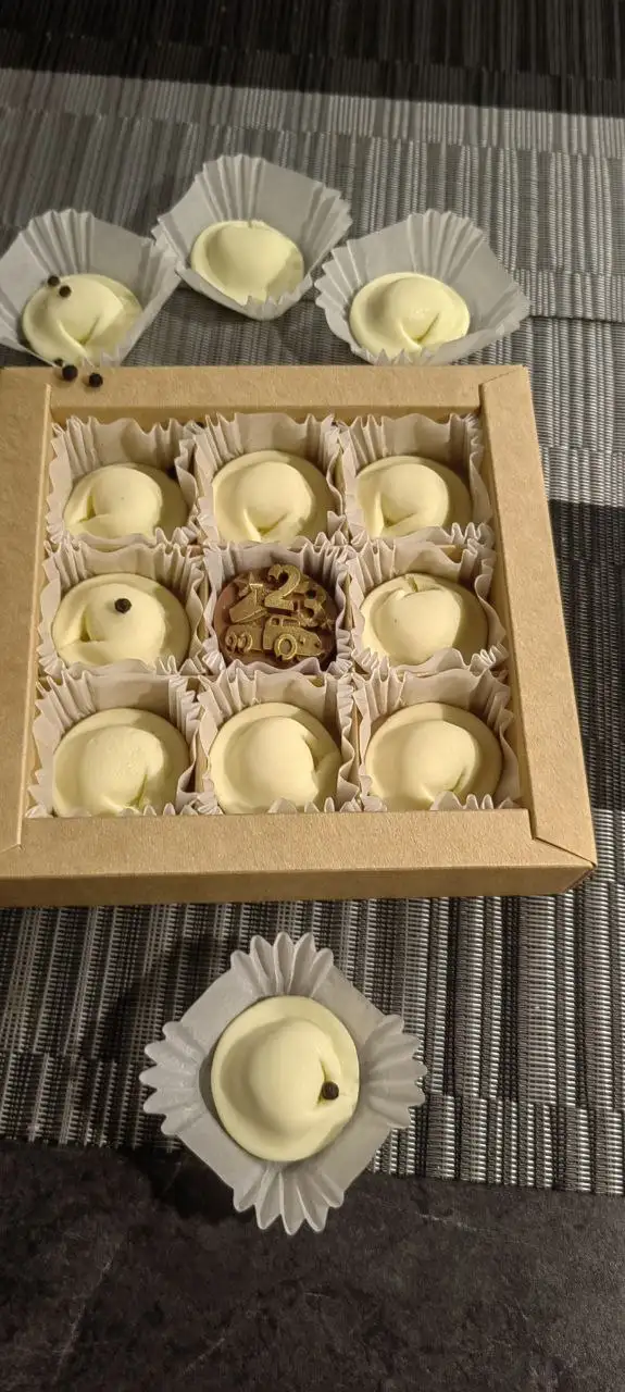 Шоколад молочный Бельгийский - Продукты питания (Барахолка) в Владивосток