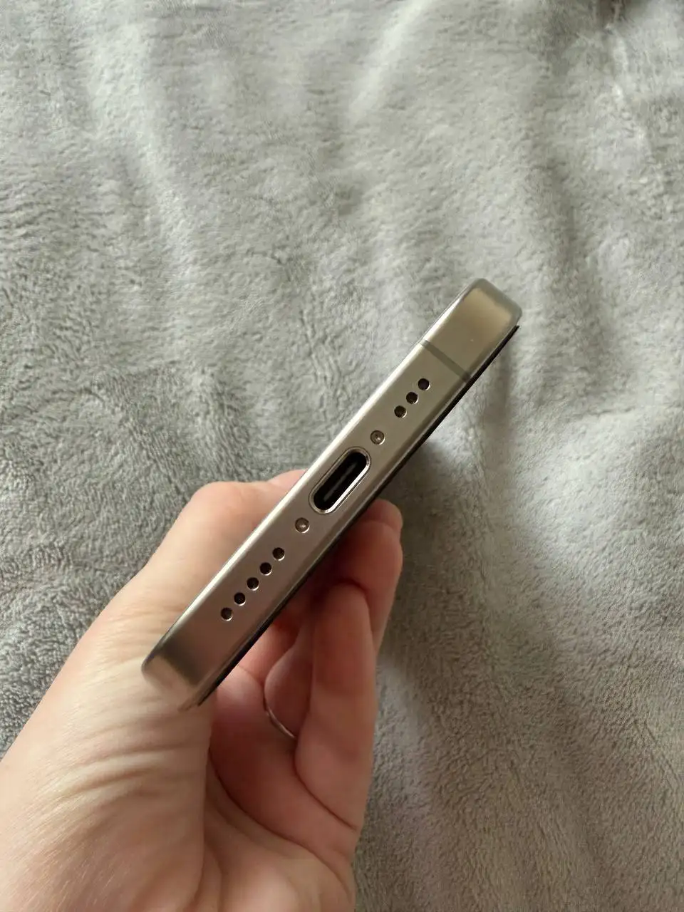 Продажа iPhone 15 Pro 512 Гб - Смартфоны (Электроника) в Владивосток