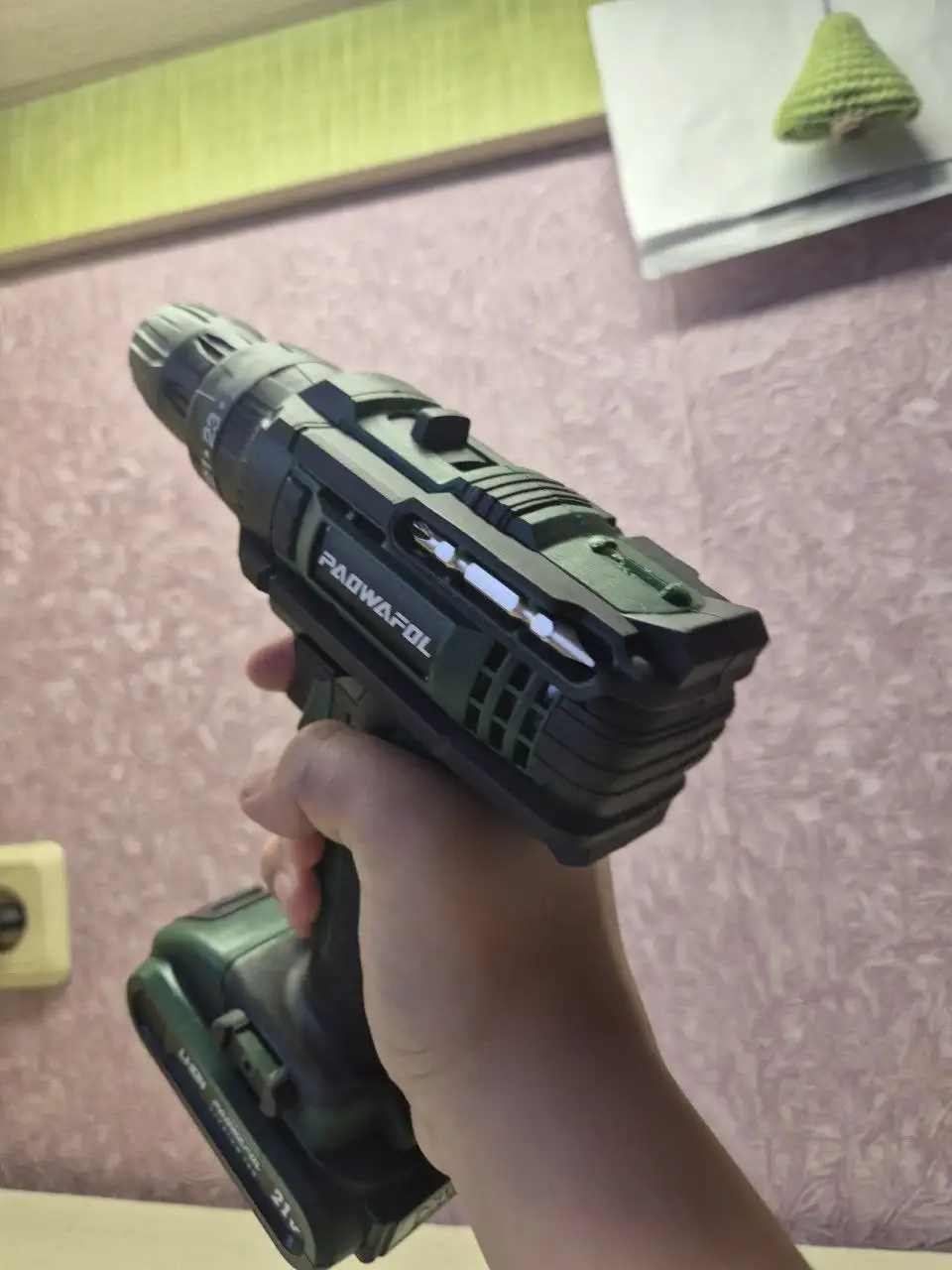 Шуруповерт PADWAFOL - Инструменты (Электроника) в Владивосток