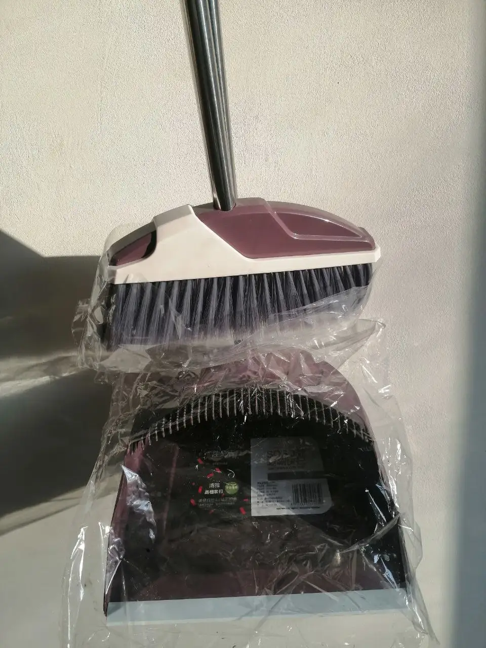 Набор совок и щетка для уборки - Хозяйственные товары (Барахолка) в Владивосток