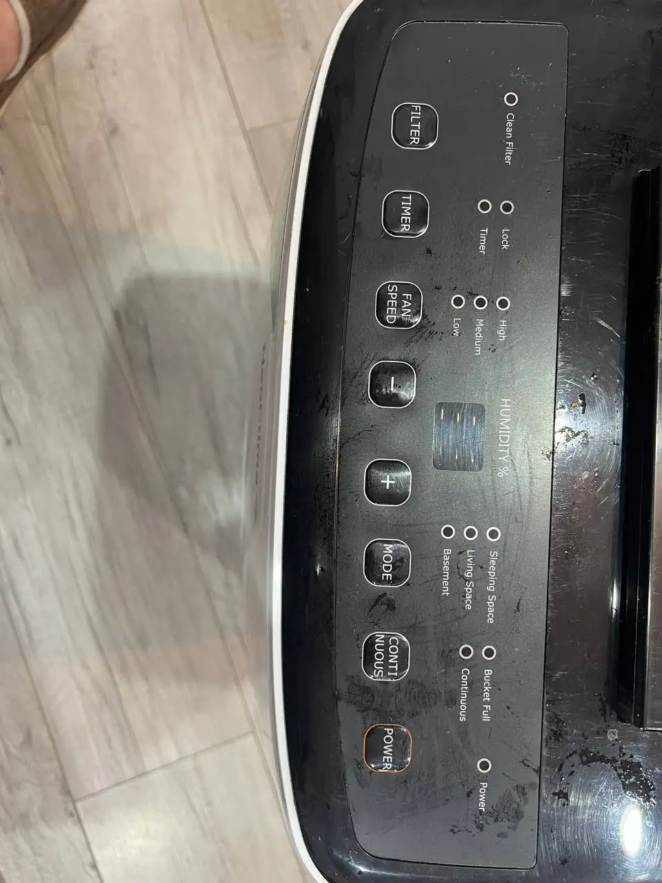 Осушитель воздуха Neoclima ND-20AH - Климатическая техника (Электроника) в Владивосток