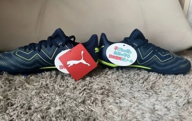 Футбольные бутсы Puma оригинал новые - Мужская одежда и обувь в Владивосток