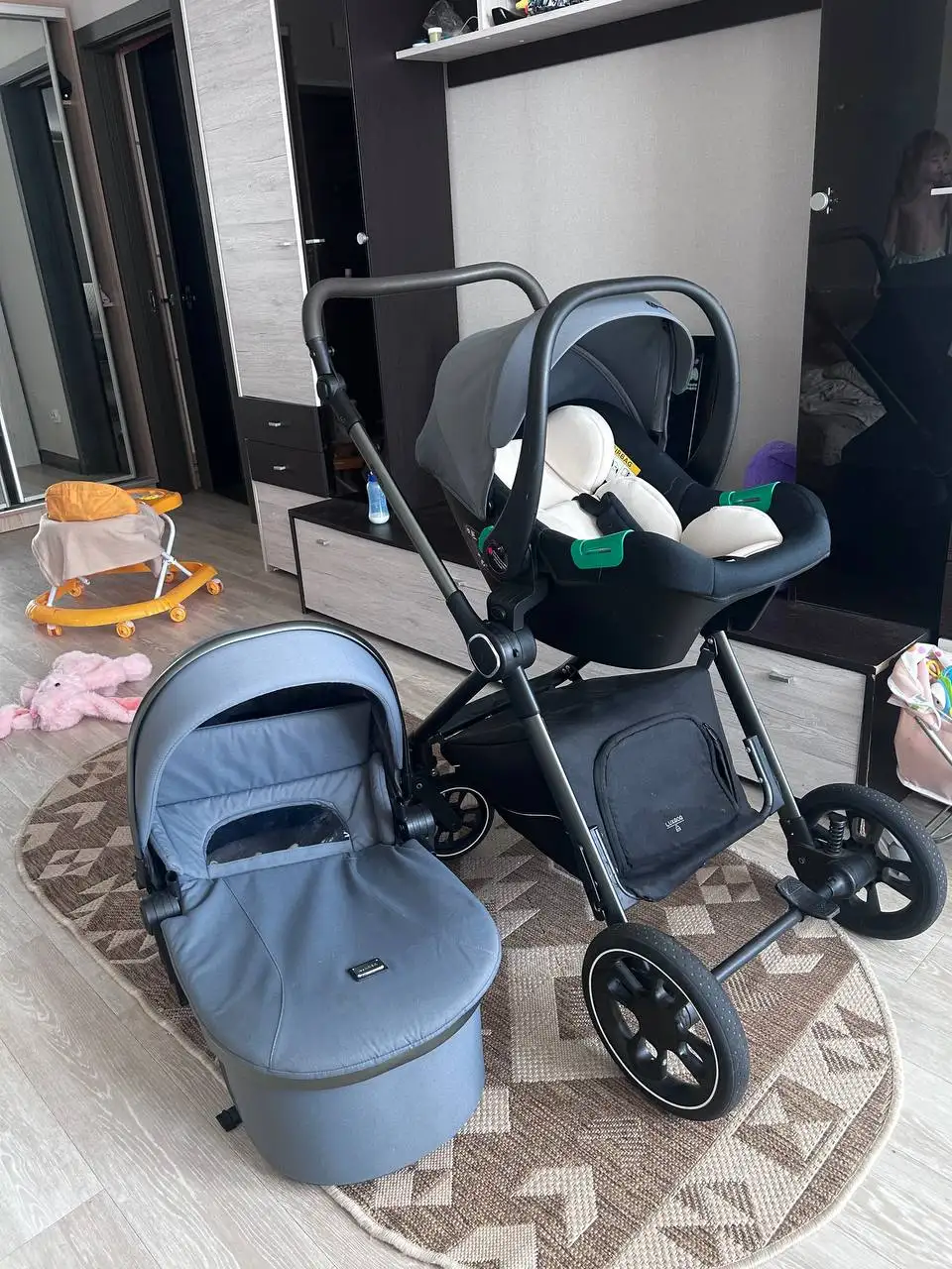 Продам детскую коляску Luxmom - Коляски (Товары для детей) в Владивосток