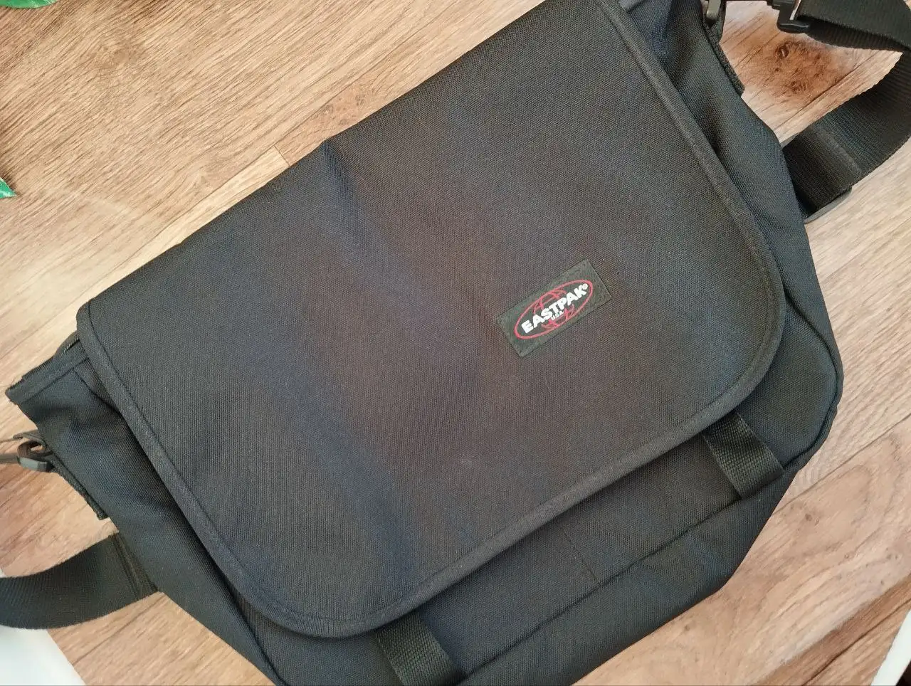 Продажа ремней Белояр и Испак - Ремни (Барахолка) в Владивосток