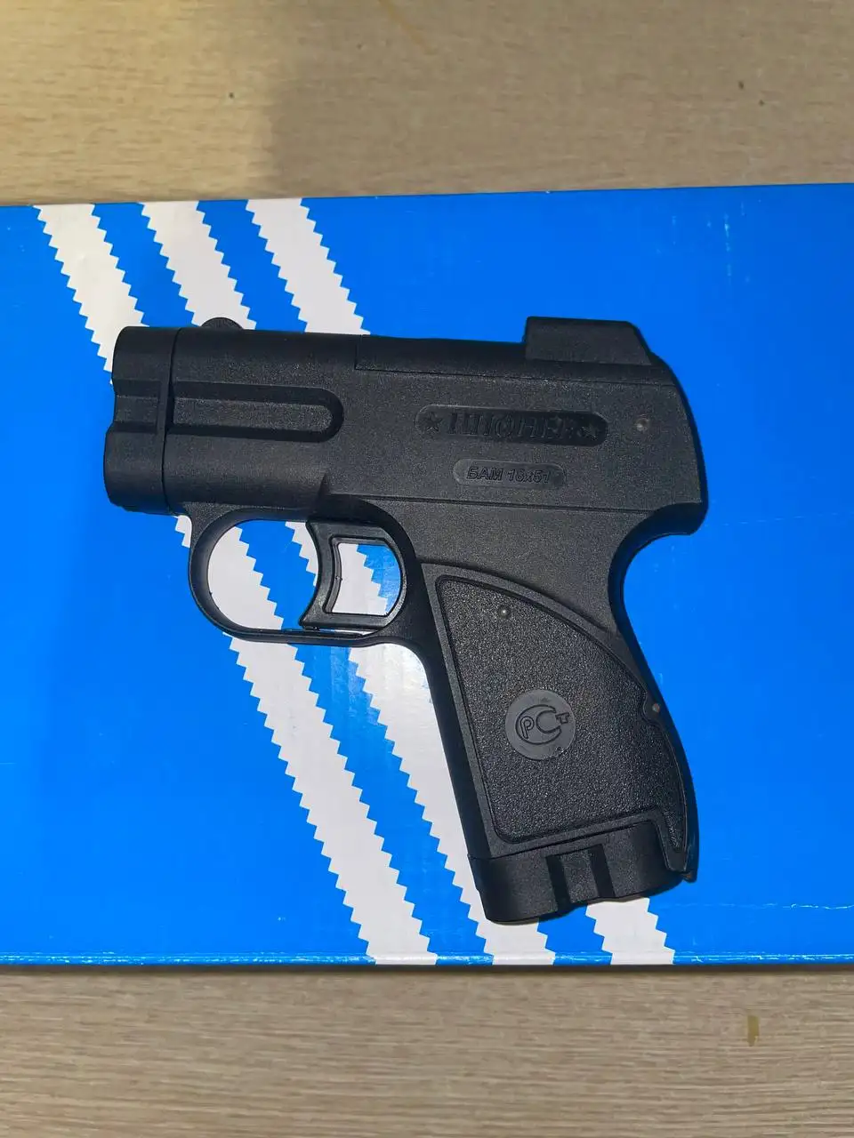 Продам сигнальный пистолет Пионер в идеальном состоянии - Охота и рыбалка (Хобби и отдых) в Владивосток