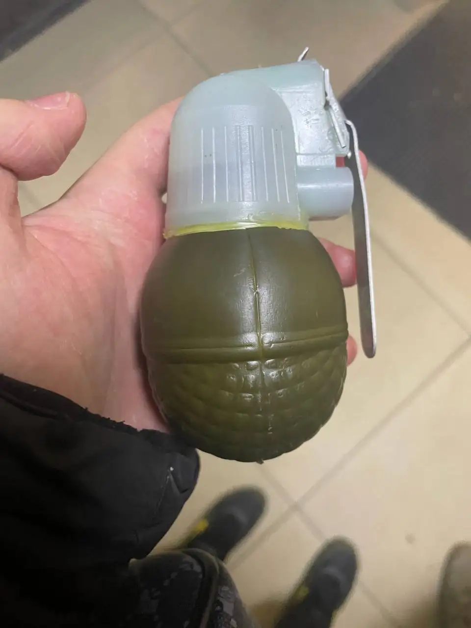 Продам страйкбольную гранату - Страйкбол (Хобби и отдых) в Владивосток